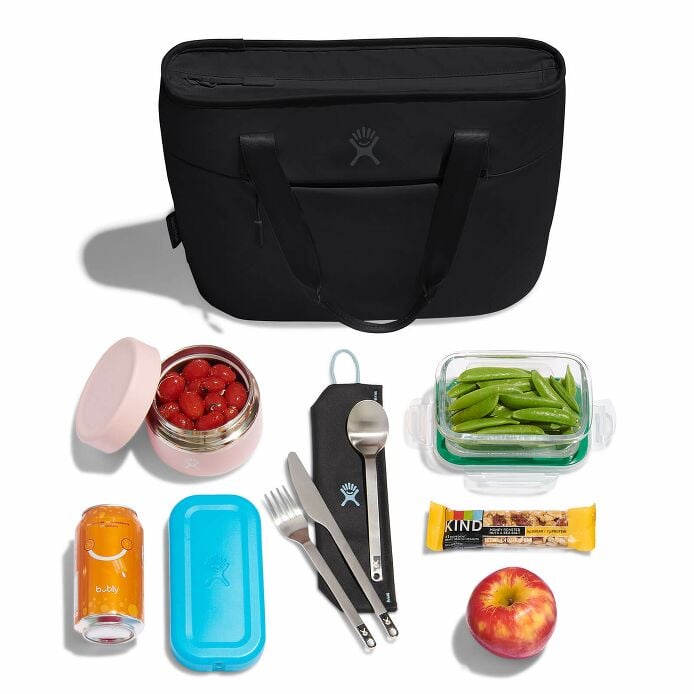 8-l-insulated-lunch-tote-x9 8l-tote-black-packing.jpg