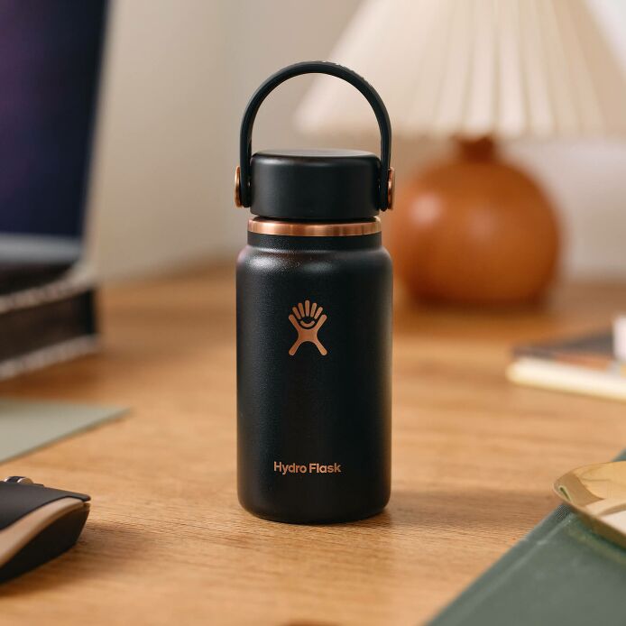arc-collection-micro-hydro-200-ml-c5 black_-_lifestyle_1.jpeg