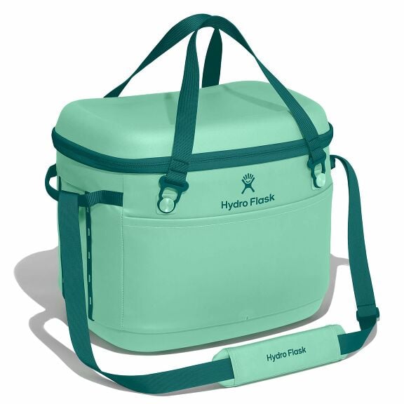 carryouttm-soft-cooler-30-l-y0 cpco344-carryout-cooler-30l-mermaid-green-angled_1.jpg