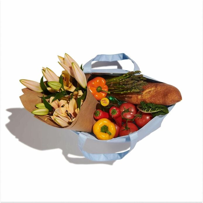 20-l-tag-along-tote-m8 group_98_1.jpg