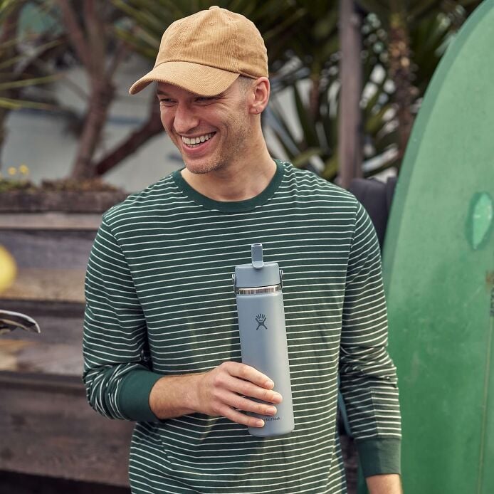 24-oz-wide-mouth-with-flex-straw-cap-x2 hf_s26_mcinnis_0232_13.jpg