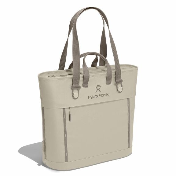 carryouttm-soft-cooler-tote-20-l-x1 midiit114-carryout-tote-20l-oat-angled.jpg