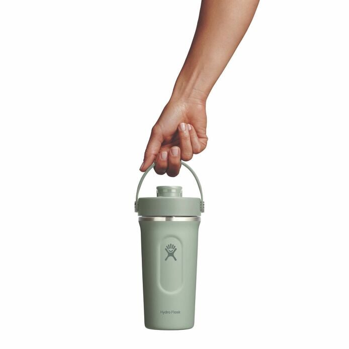 gym-bundle-n7 mxcc24374_24ozinsulatedshakerbottle_agave_hb_1.jpg
