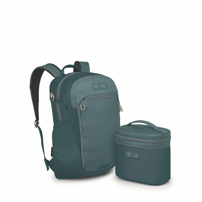 osprey-axis-x-hydro-flask-campus-essentials-bundle-z7 ospreyaxis_hydroflask5l_lunch_bag_f25_side_cascade_10007249_1_3.jpg